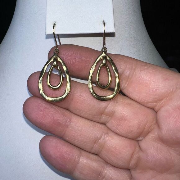Boho Gold Tone Hammered Oval Dangle Earrings - Picture 3 of 6